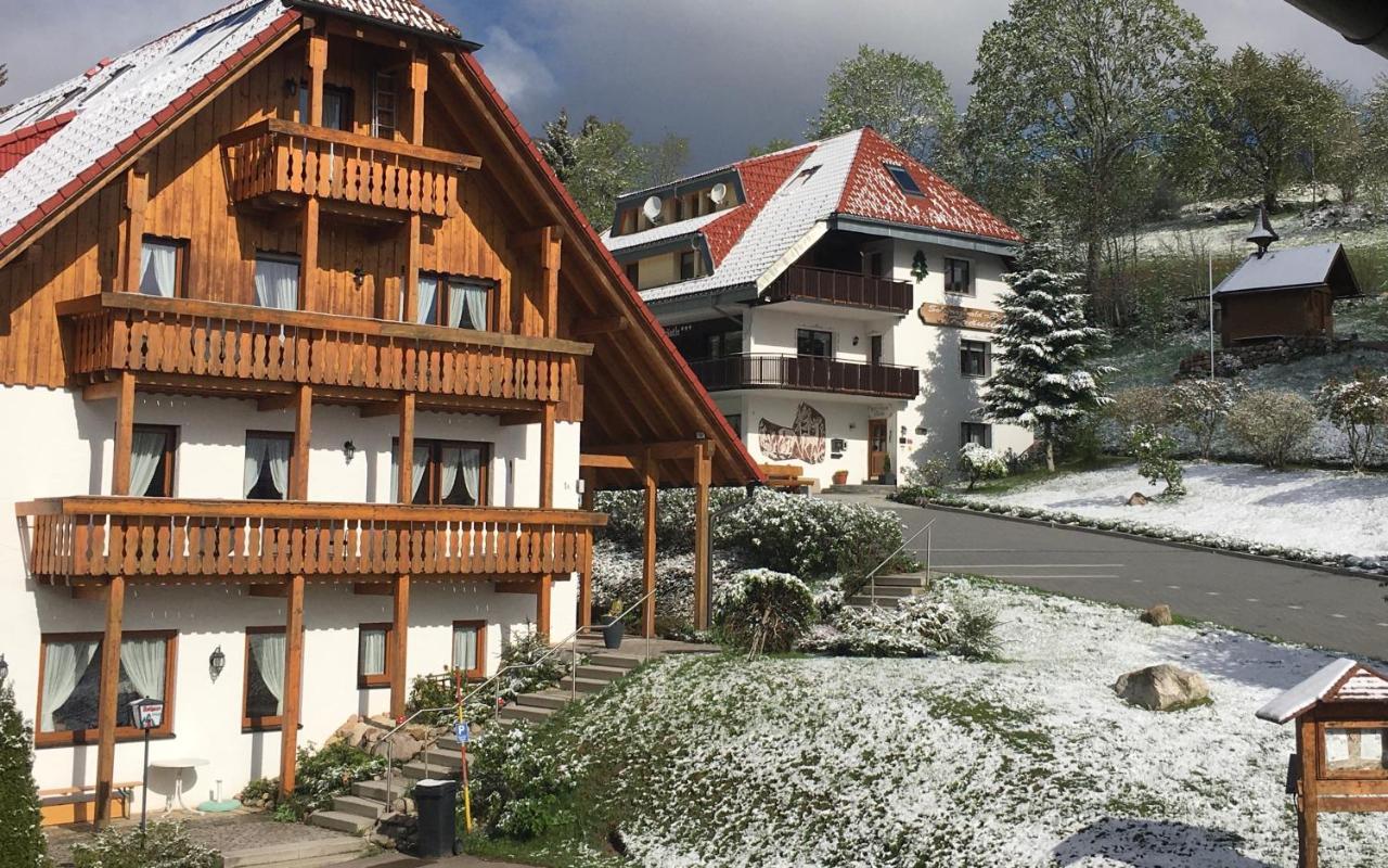 Schwarzwald-Hotel Kraeutle Feldberg  Luaran gambar