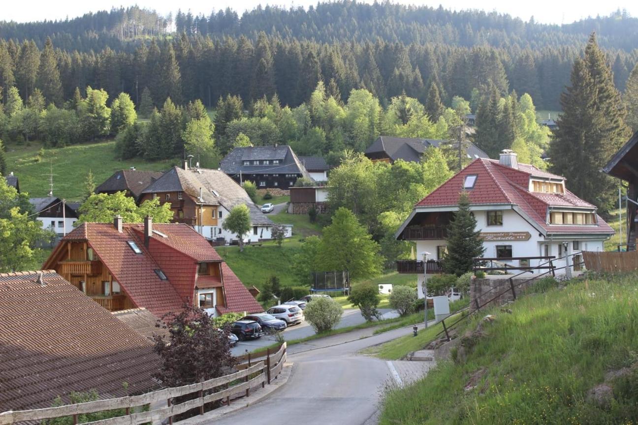 Schwarzwald-Hotel Kraeutle Feldberg  Luaran gambar